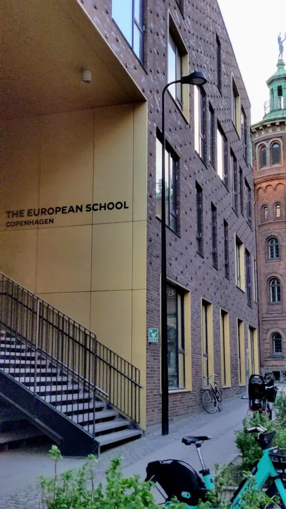 Ecole européenne - Carlsberg bien